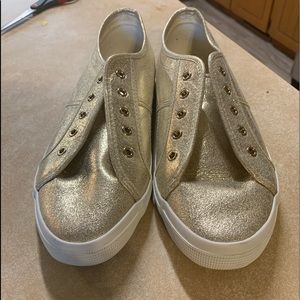 lane bryant gold sneakers woman’s 9